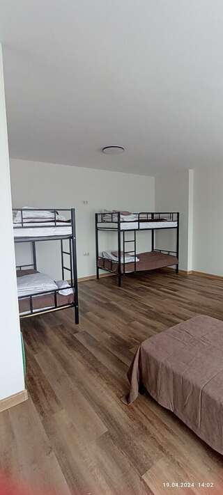 Гостиница Книиэкот Курган-5