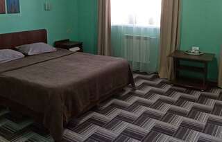 Гостиница Книиэкот Курган 2-местный номер стандарт семейный-1