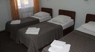 Гостиница Kniiekot Курган Стандартный двухместный номер с 2 отдельными кроватями-14